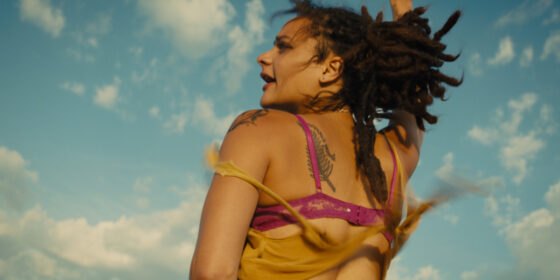 AmericanHoney_02